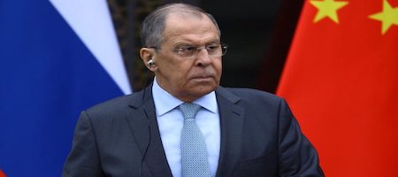 La Nato, la Russia, la crisi e la "LEVA DEL GAS"